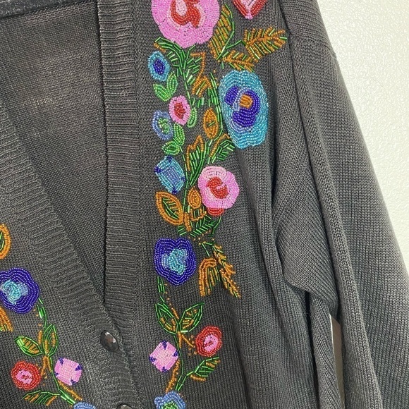 Highgate LTD Petite Vintage floral beaded knit button up cardigan size MP - Picture 7 of 8
